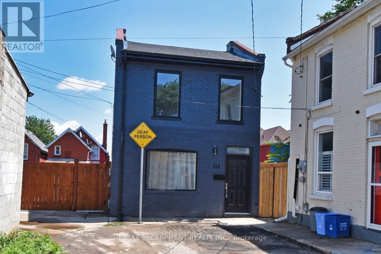 126 EVANS STREET Image 2