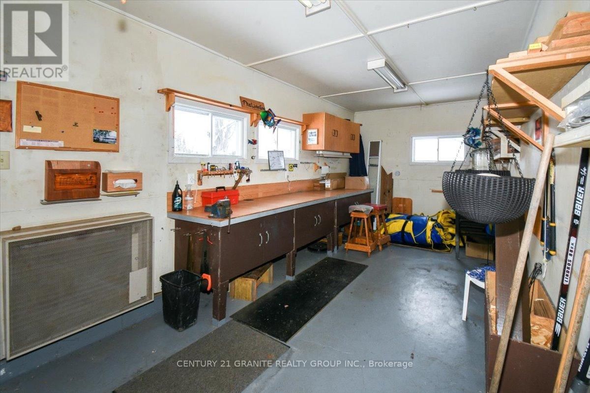 15 CRYDERMAN COURT Image 35