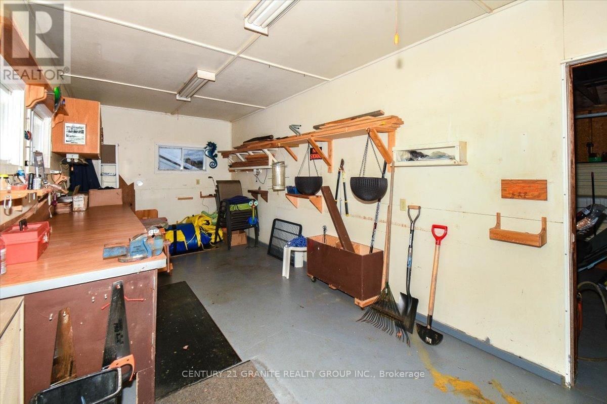 15 CRYDERMAN COURT Image 36