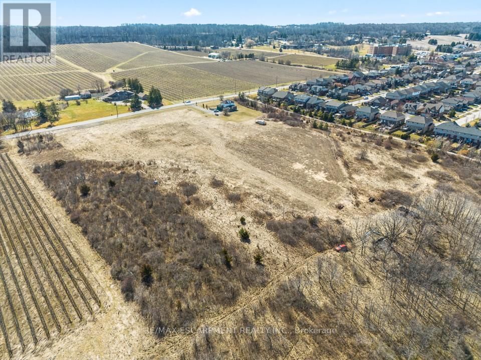 4869 HILLSIDE DRIVE Image 4