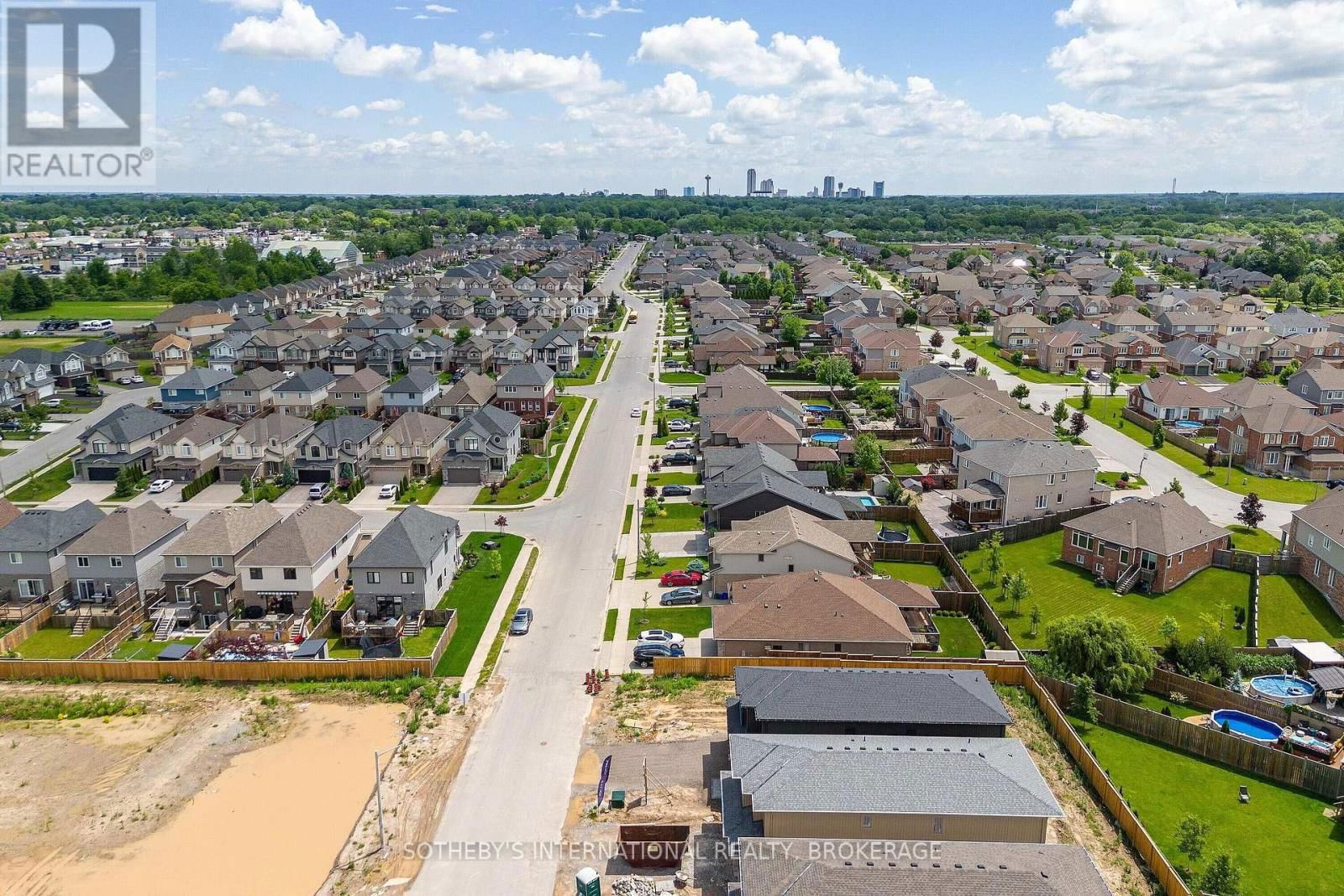 Lot 13 CURLIN CRESCENT Image 8