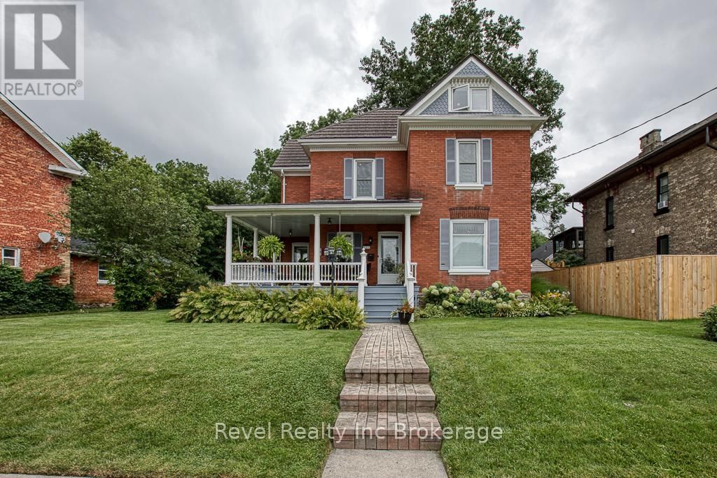 121 KING STREET WEST Image 1