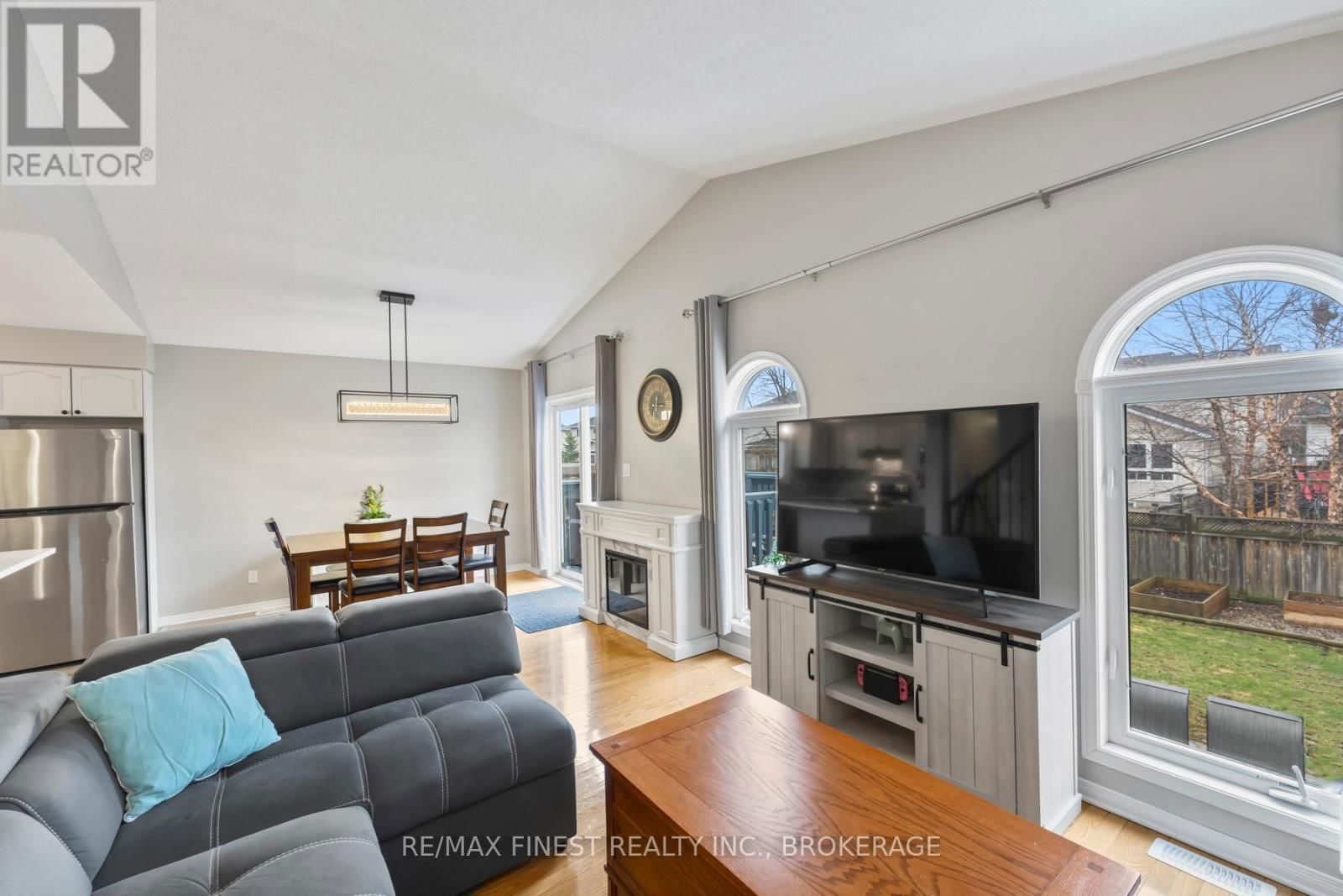 294 QUARRY POND COURT Image 19