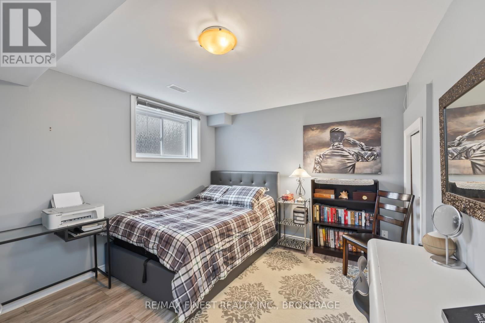 294 QUARRY POND COURT Image 37