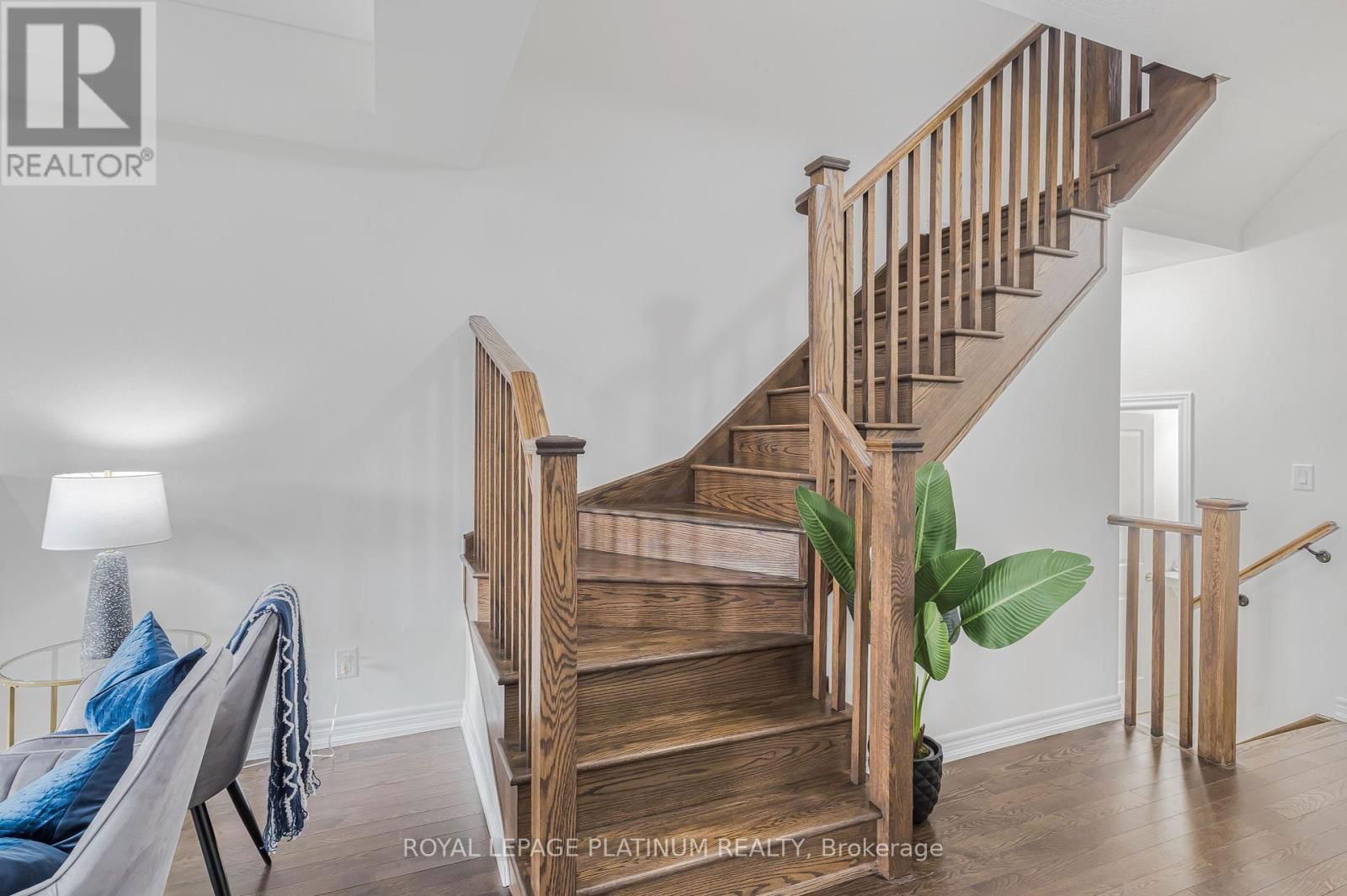 96 REISTWOOD DRIVE Image 12