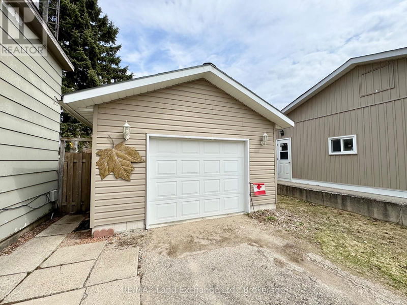 Secondary Property View