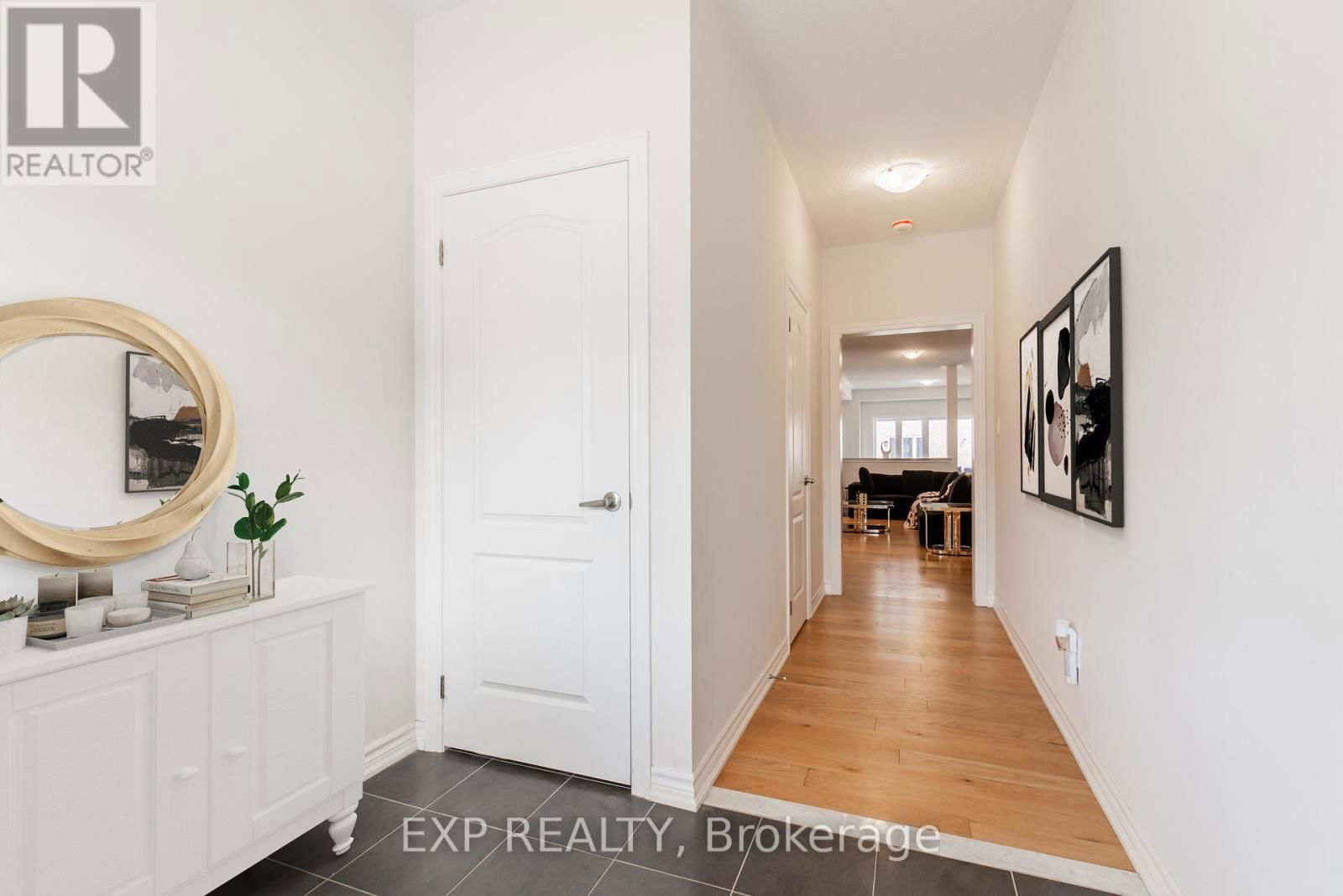 251 PALACE STREET Image 3