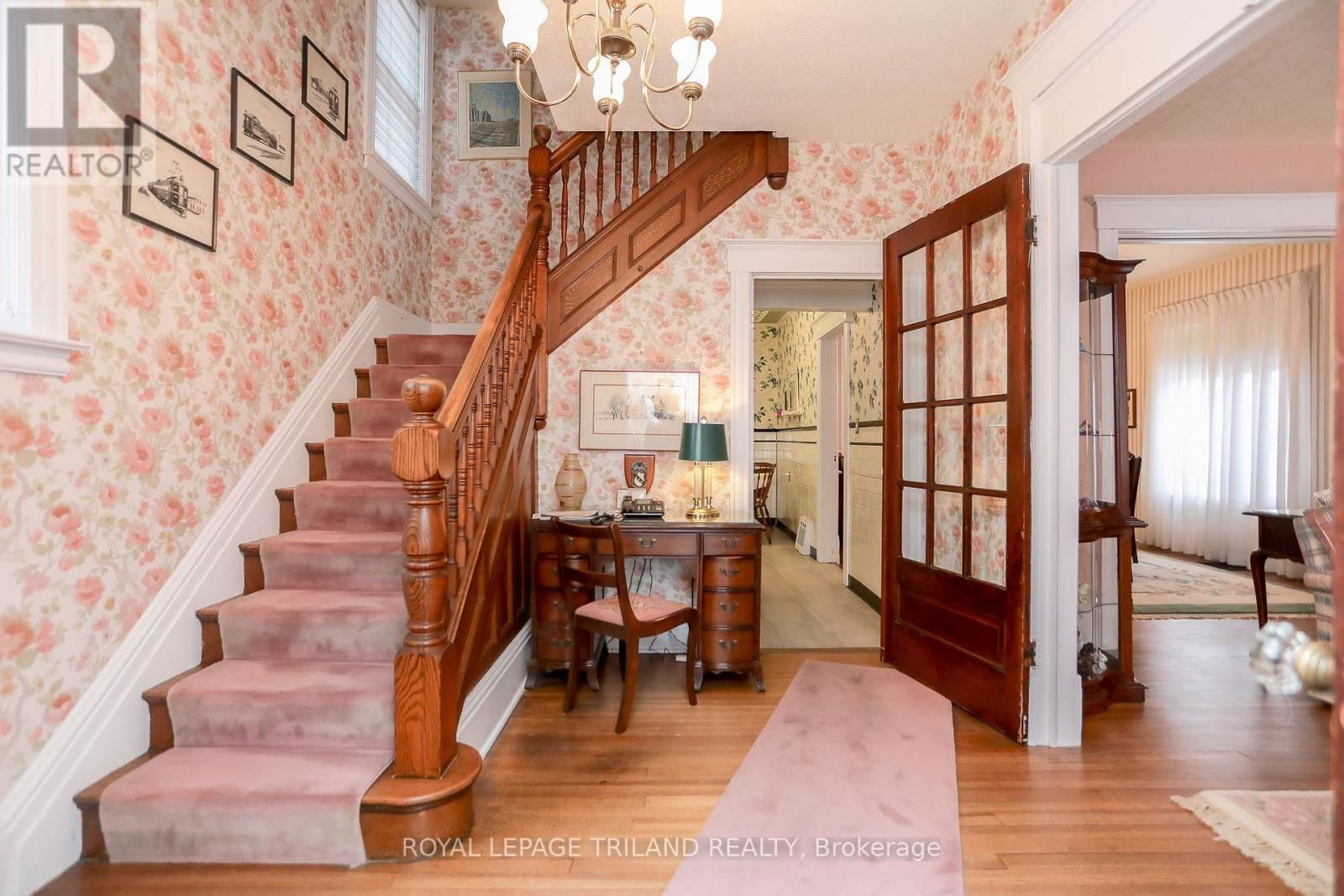 7 HUGHES STREET Image 5
