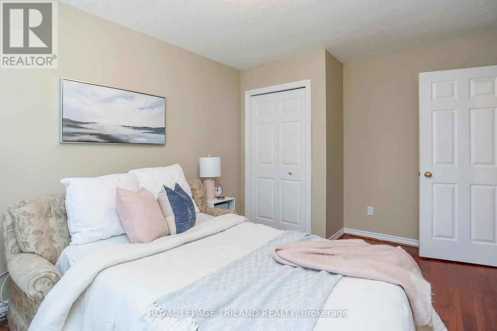 20 - 1241 BEAVERBROOK AVENUE Image 34