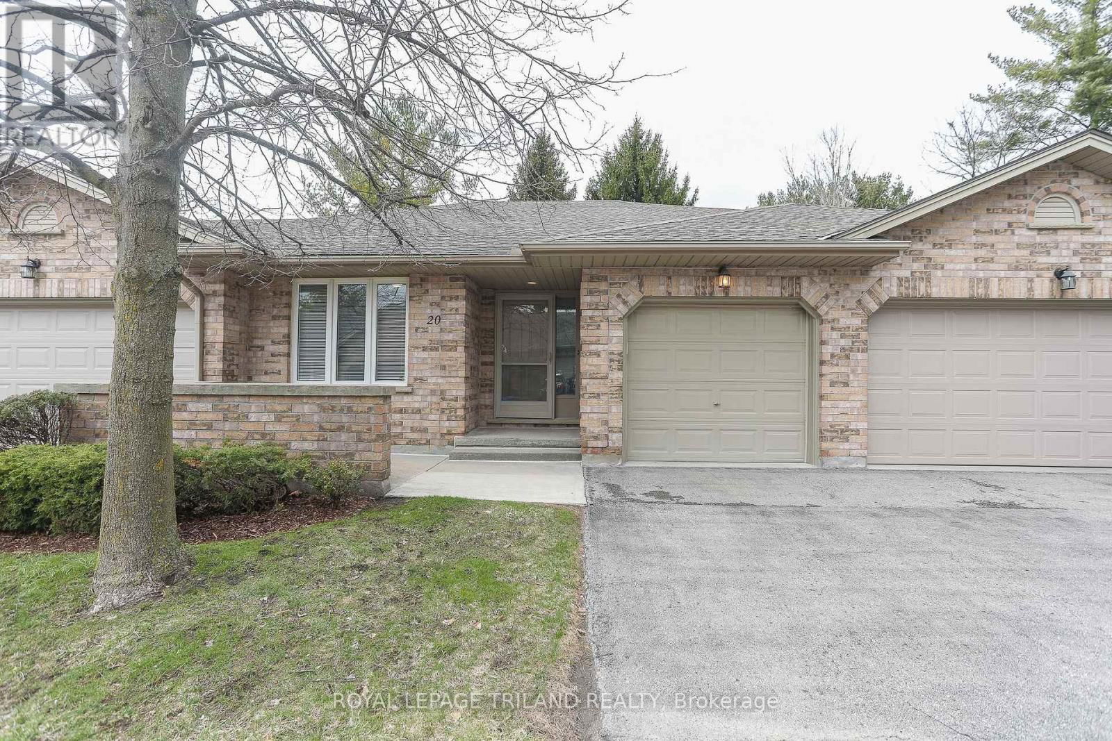 20 - 1241 BEAVERBROOK AVENUE Image 6