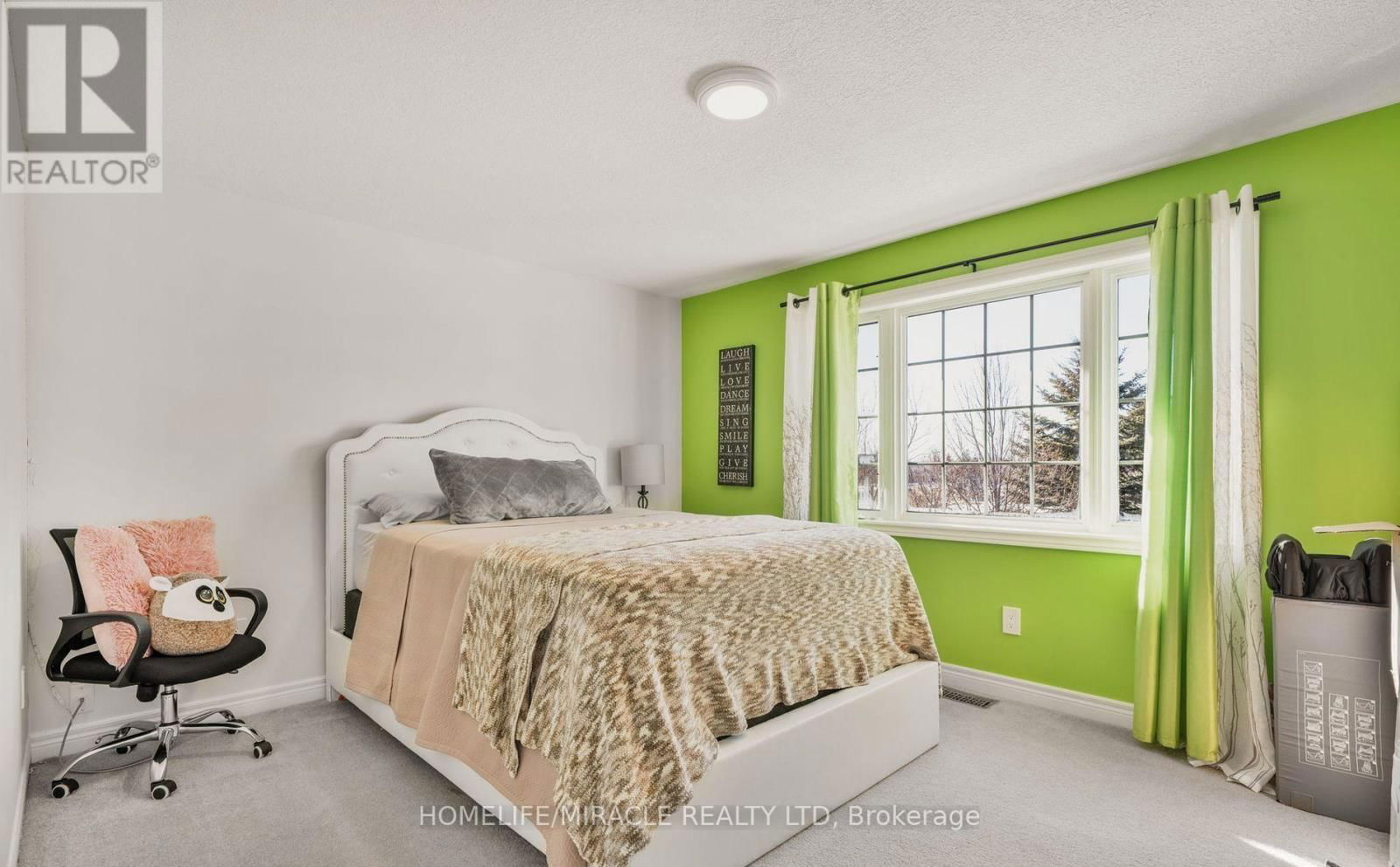 22 DEVONLEIGH DRIVE Image 13