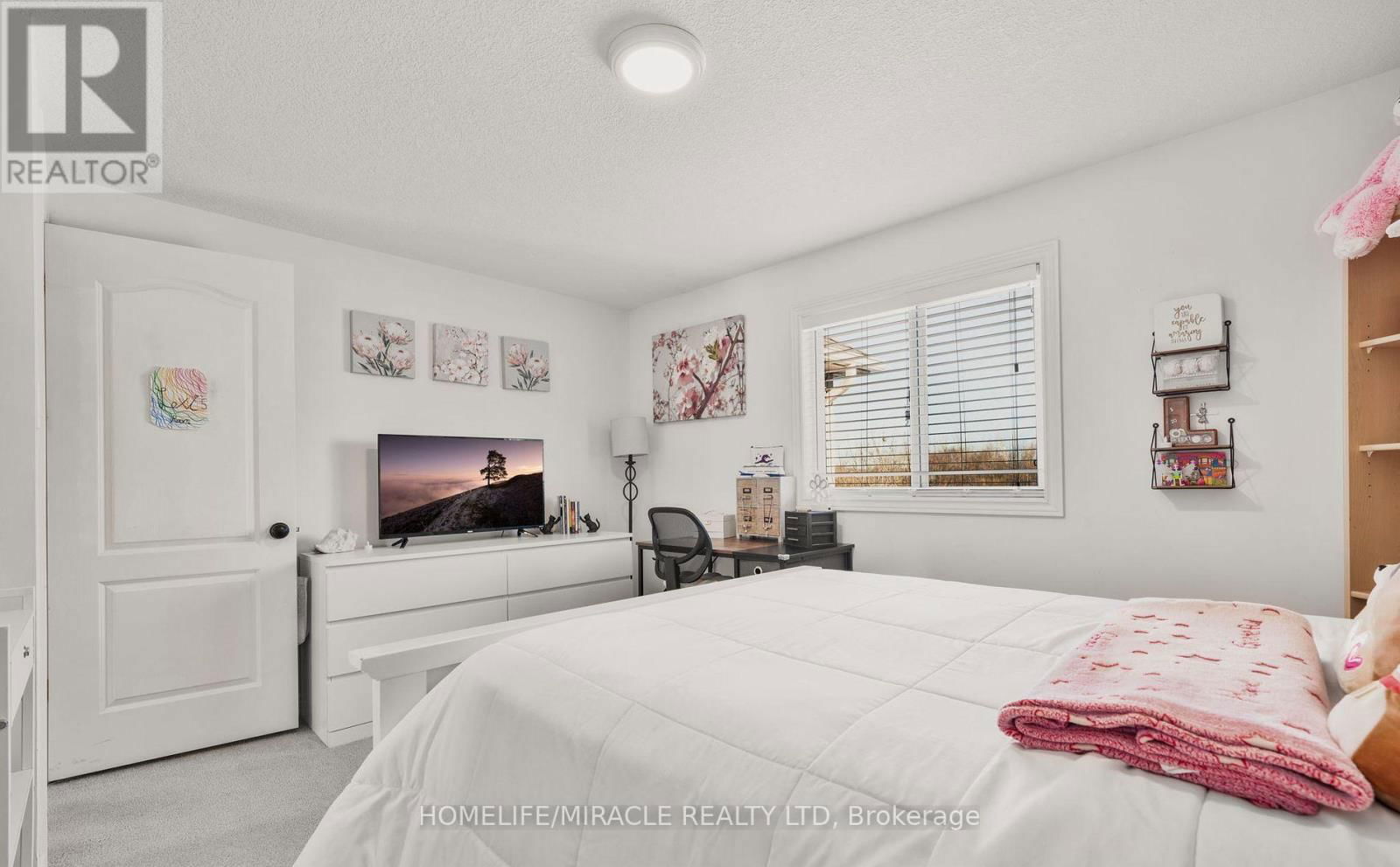 22 DEVONLEIGH DRIVE Image 15