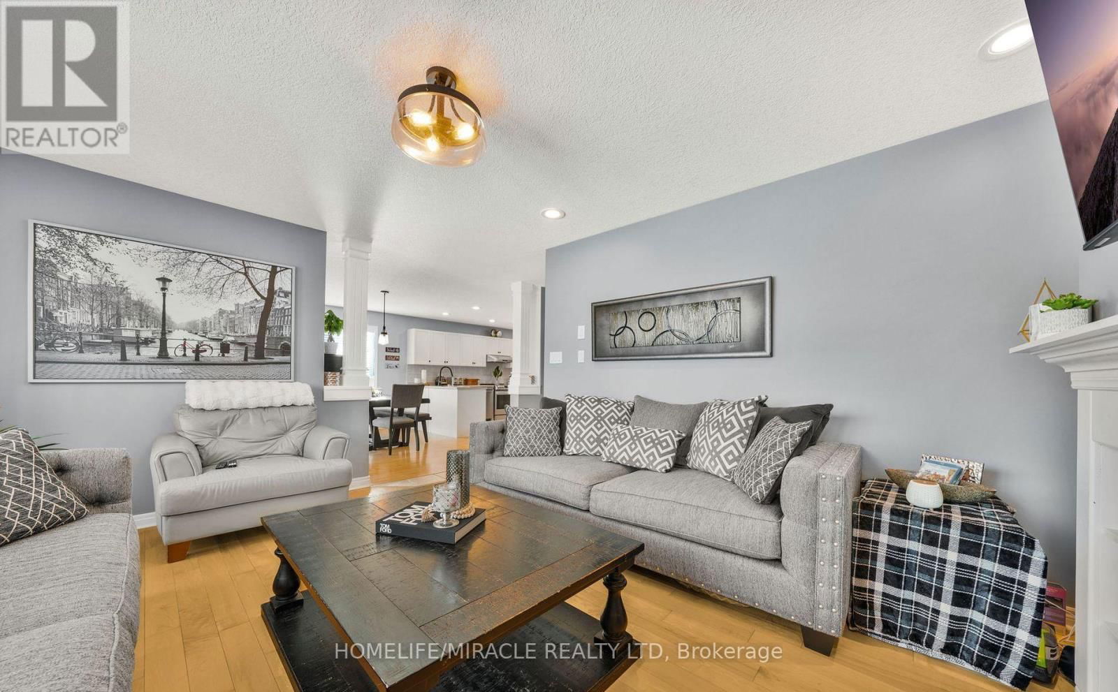 22 DEVONLEIGH DRIVE Image 3