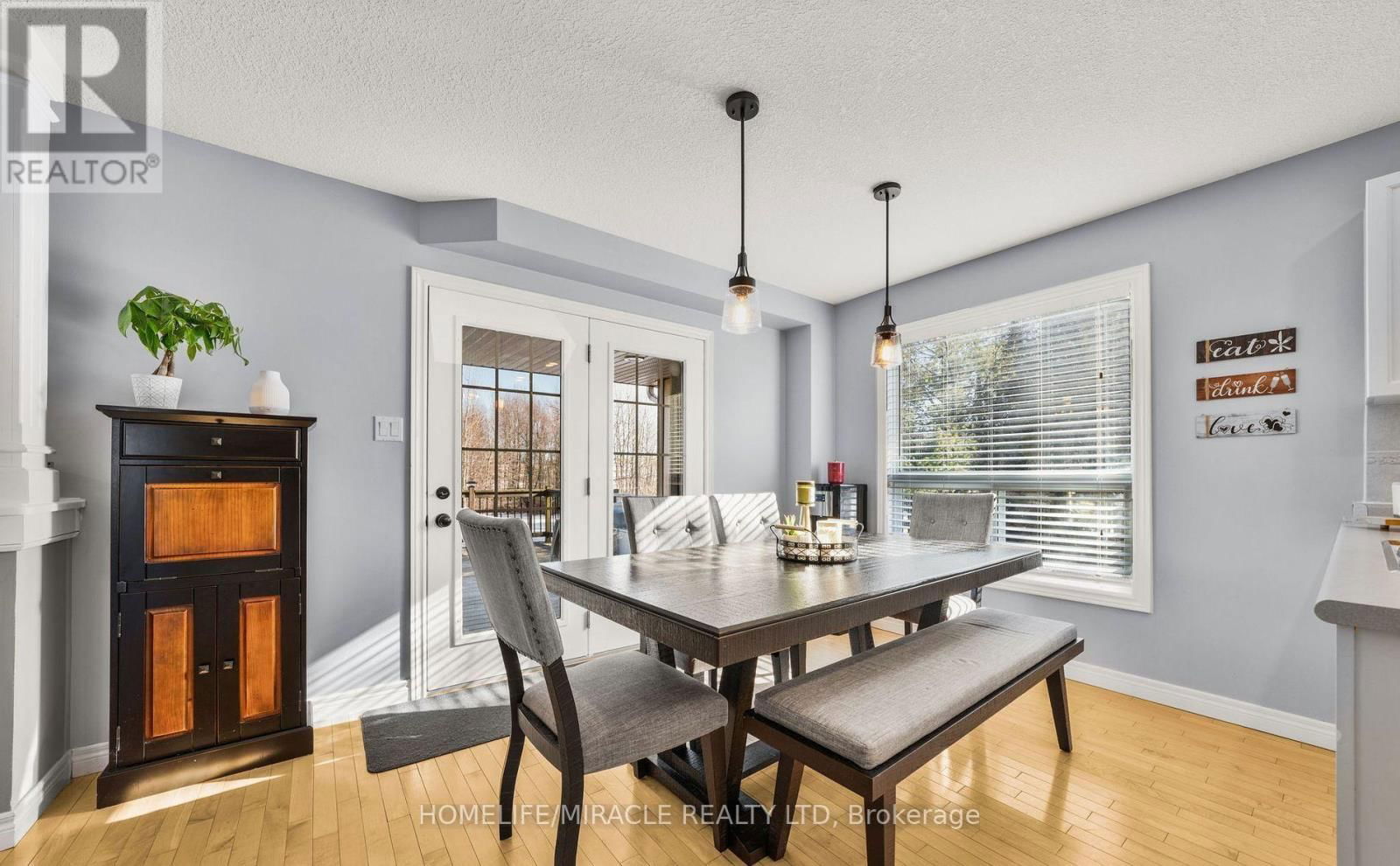 22 DEVONLEIGH DRIVE Image 5