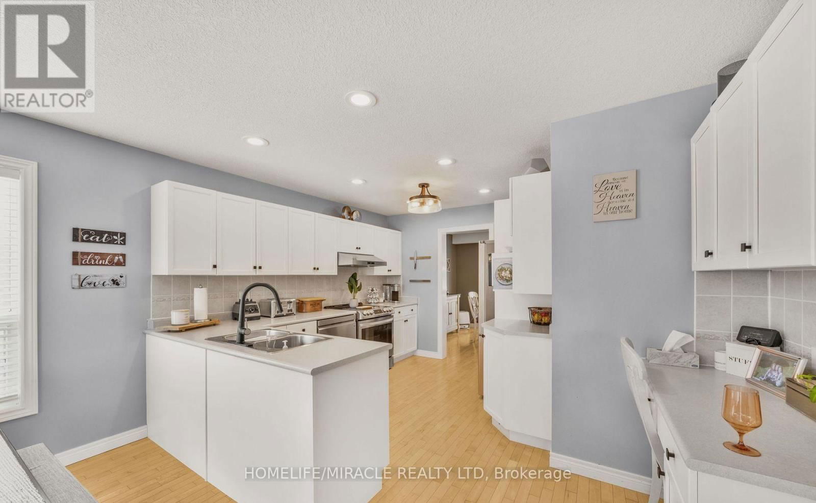 22 DEVONLEIGH DRIVE Image 6