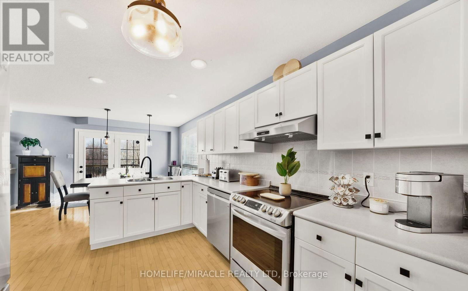 22 DEVONLEIGH DRIVE Image 7