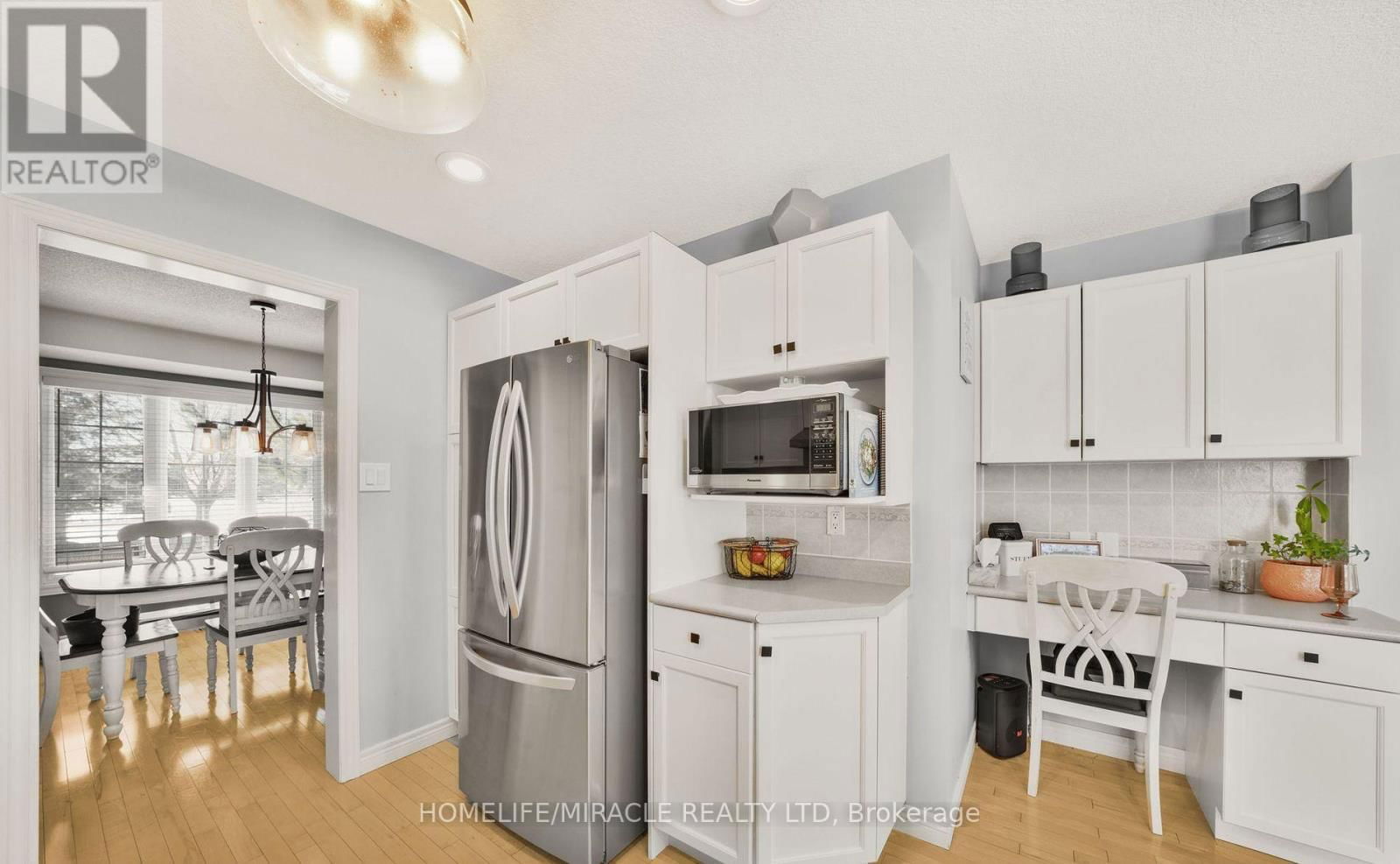 22 DEVONLEIGH DRIVE Image 8