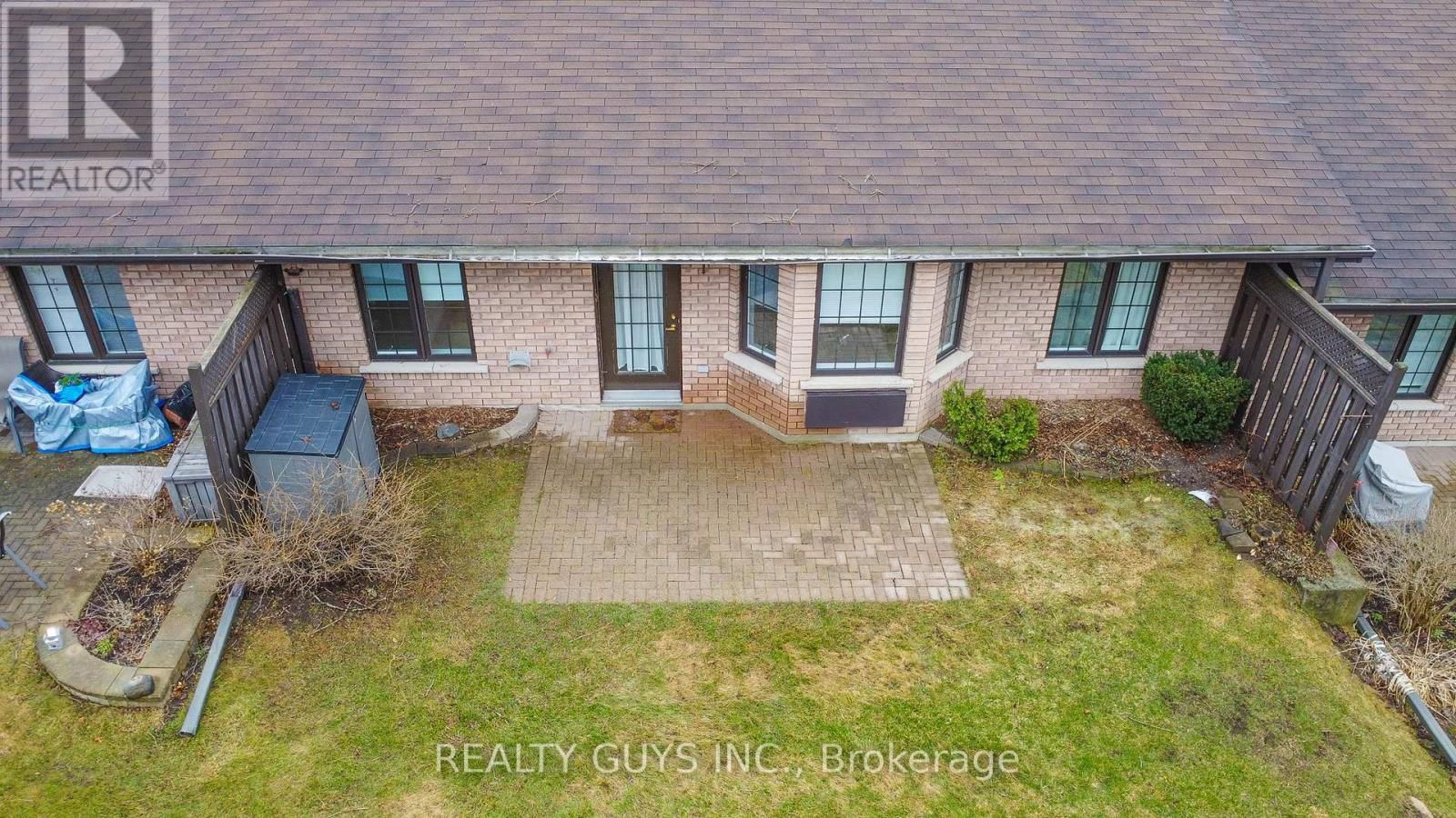 4 - 693 WHITAKER STREET Image 3