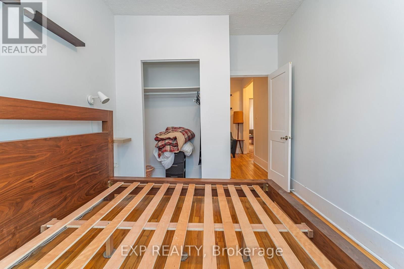 52 ST ANDREW STREET Image 25