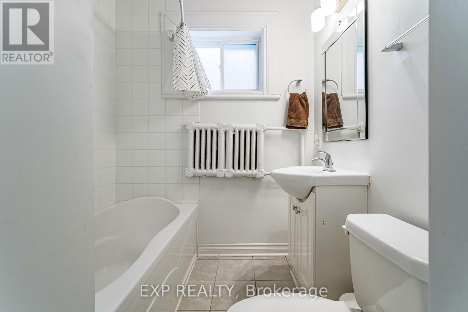 52 ST ANDREW STREET Image 27