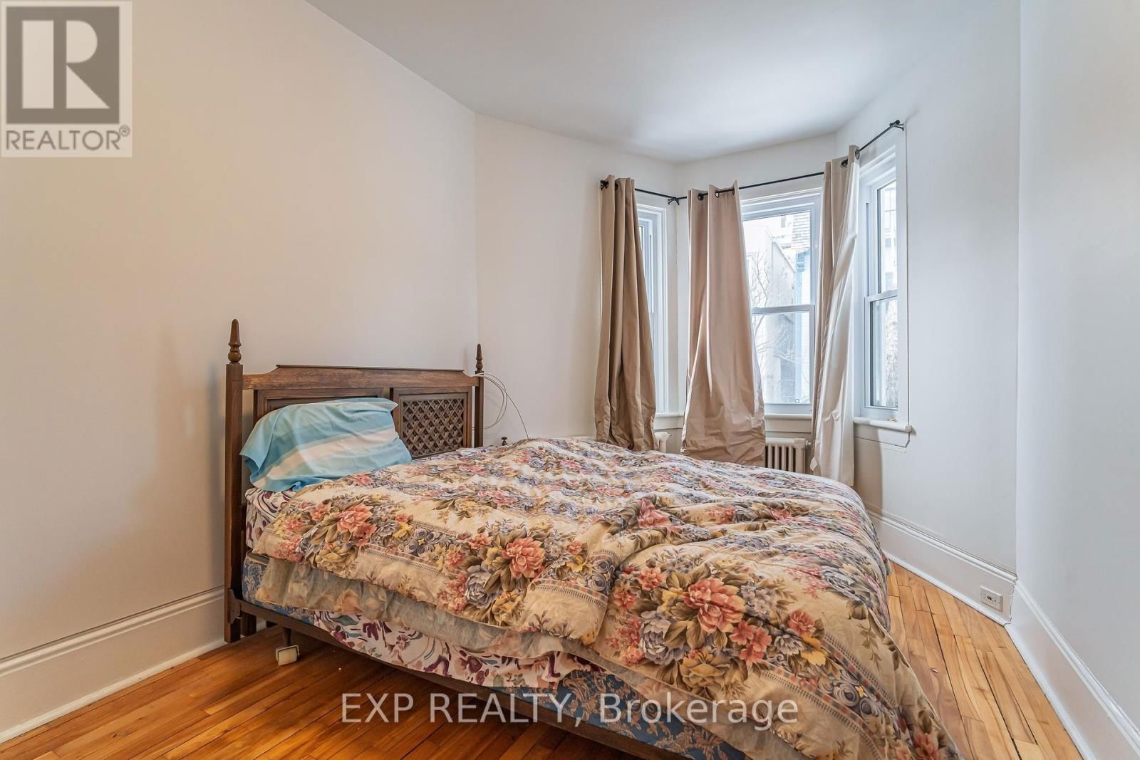 52 ST ANDREW STREET Image 29