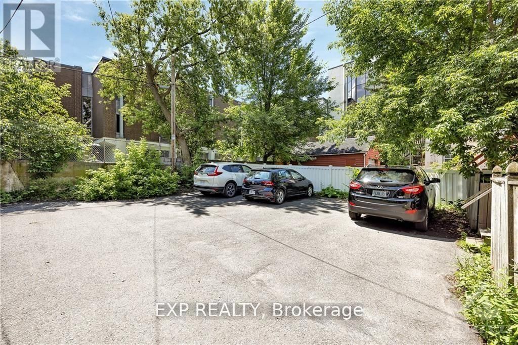 52 ST ANDREW STREET Image 35