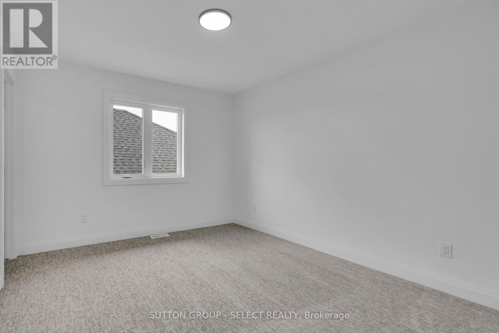 9 BRISCOE CRESCENT Image 29
