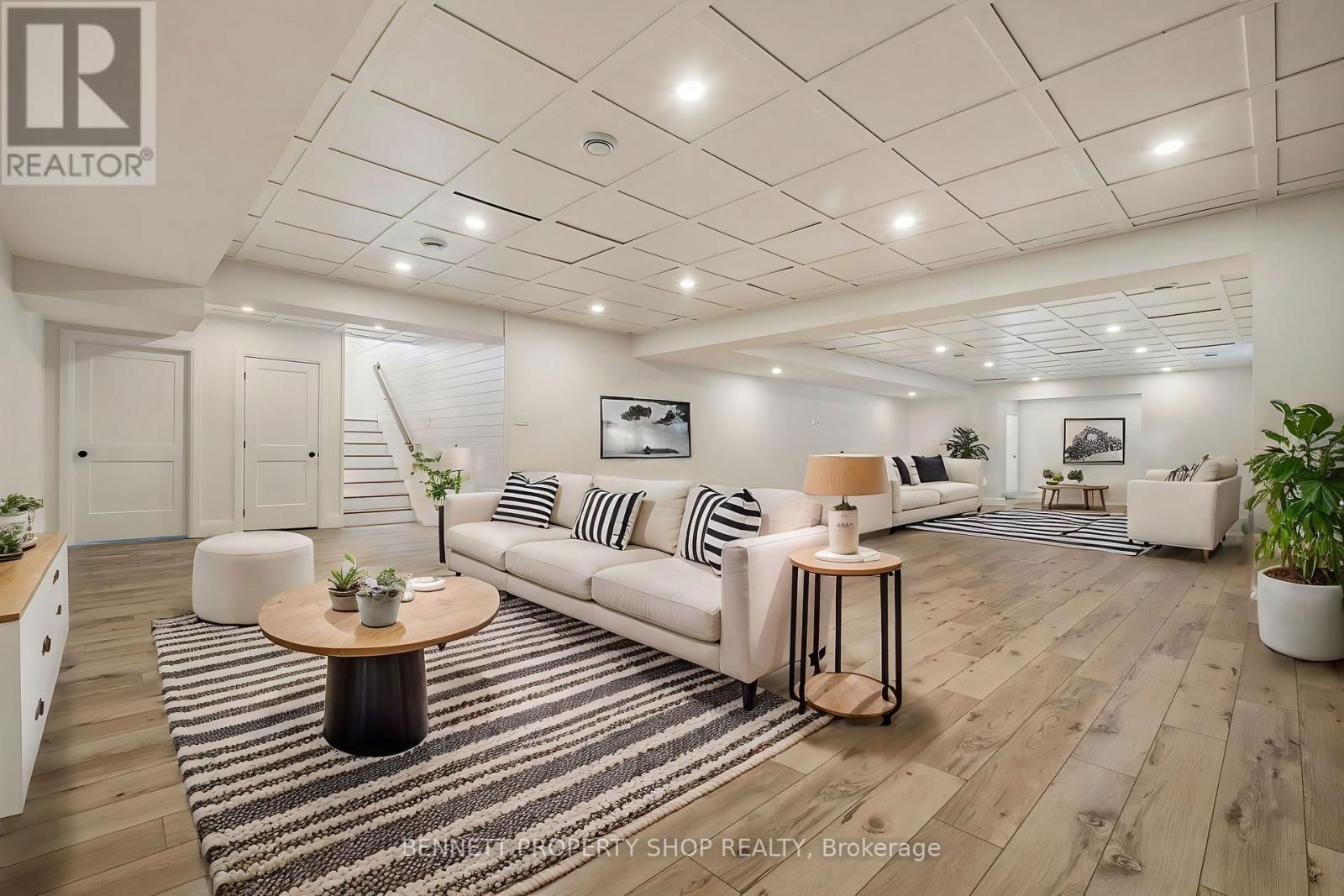 3978 SQUIRE ROAD Image 22