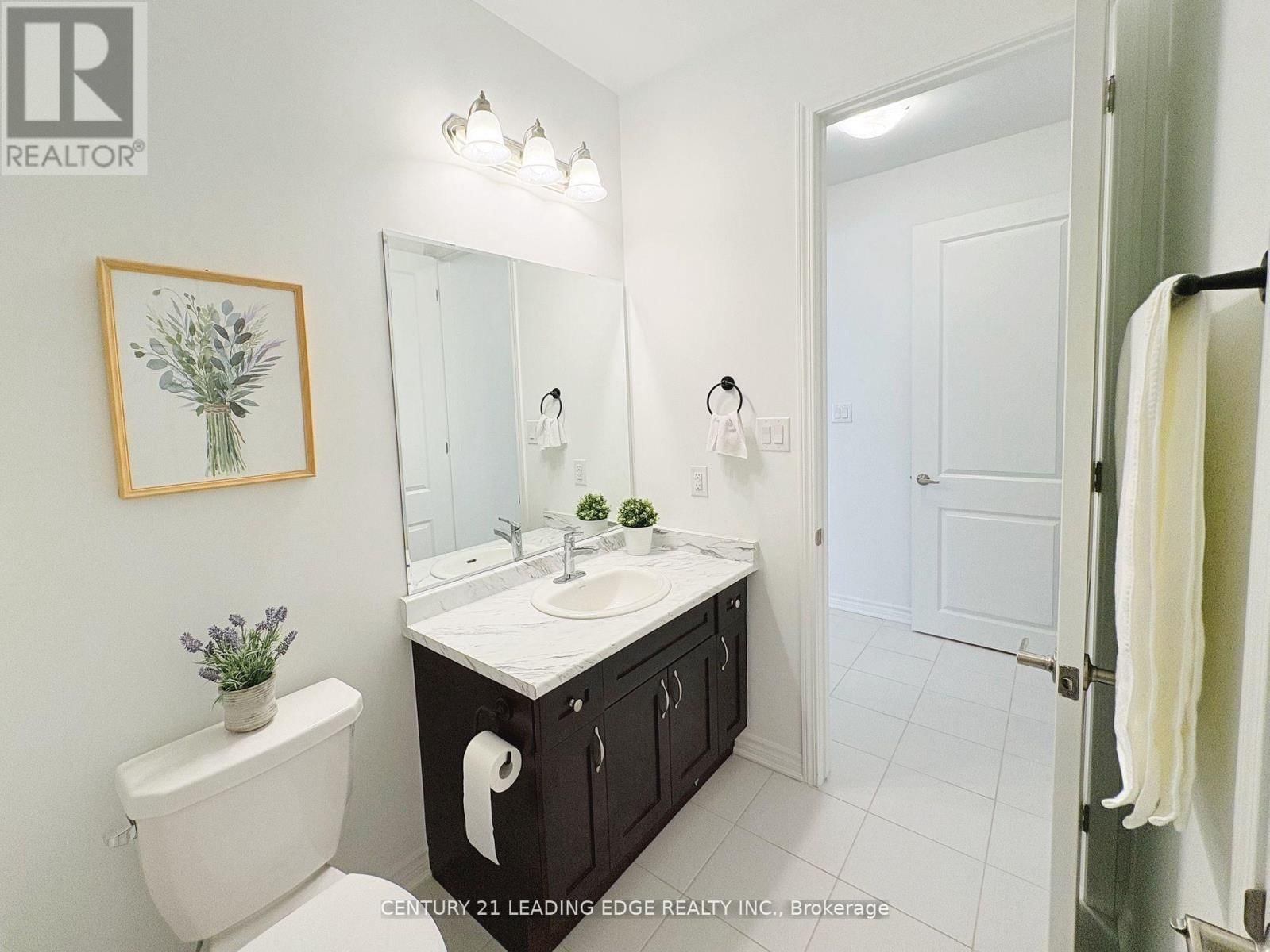 29 DYER CRESCENT Image 17