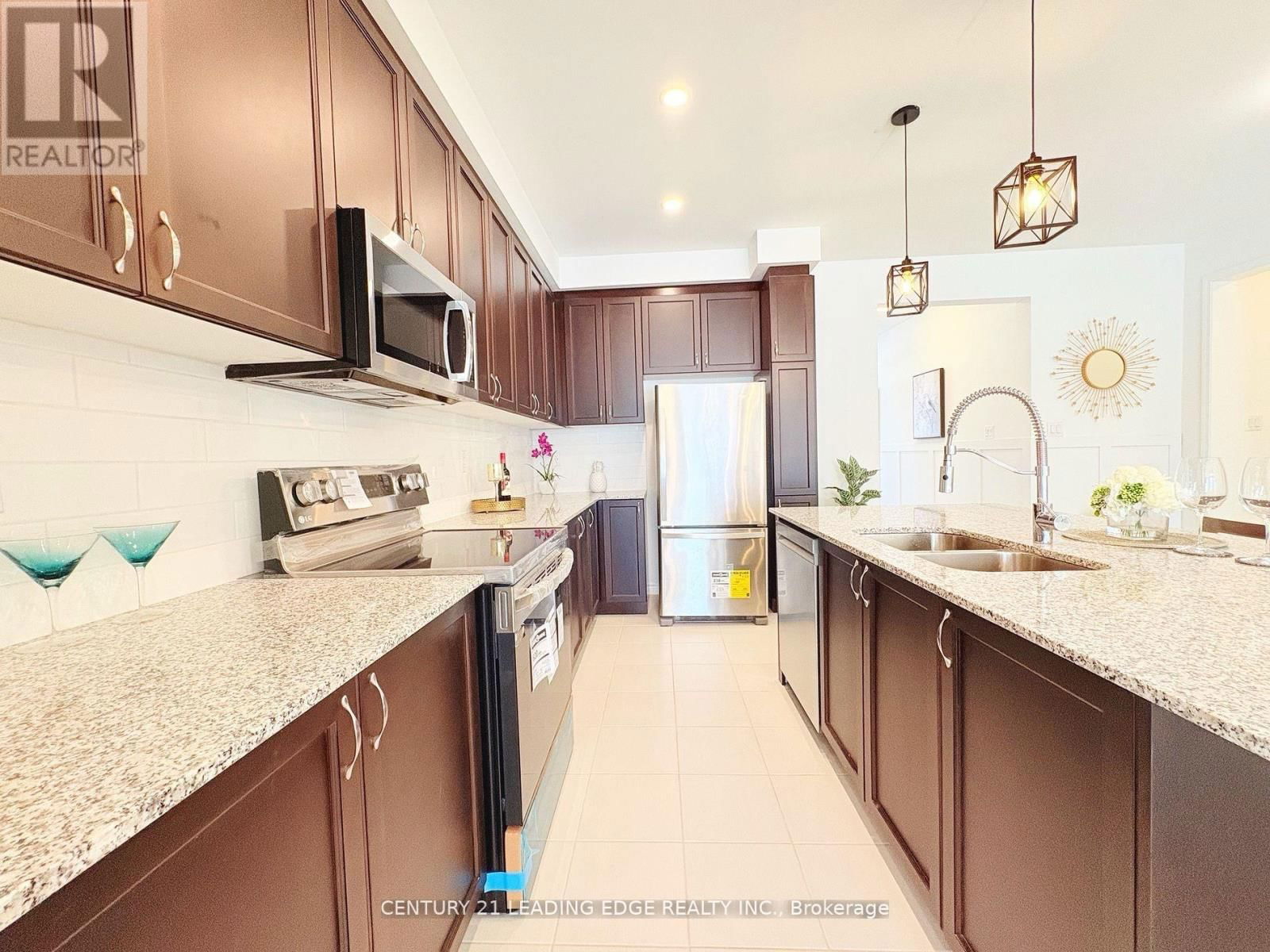 29 DYER CRESCENT Image 7