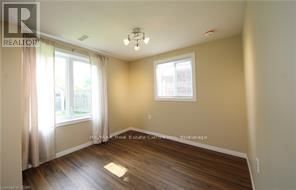 7 COUTTS COURT Image 7