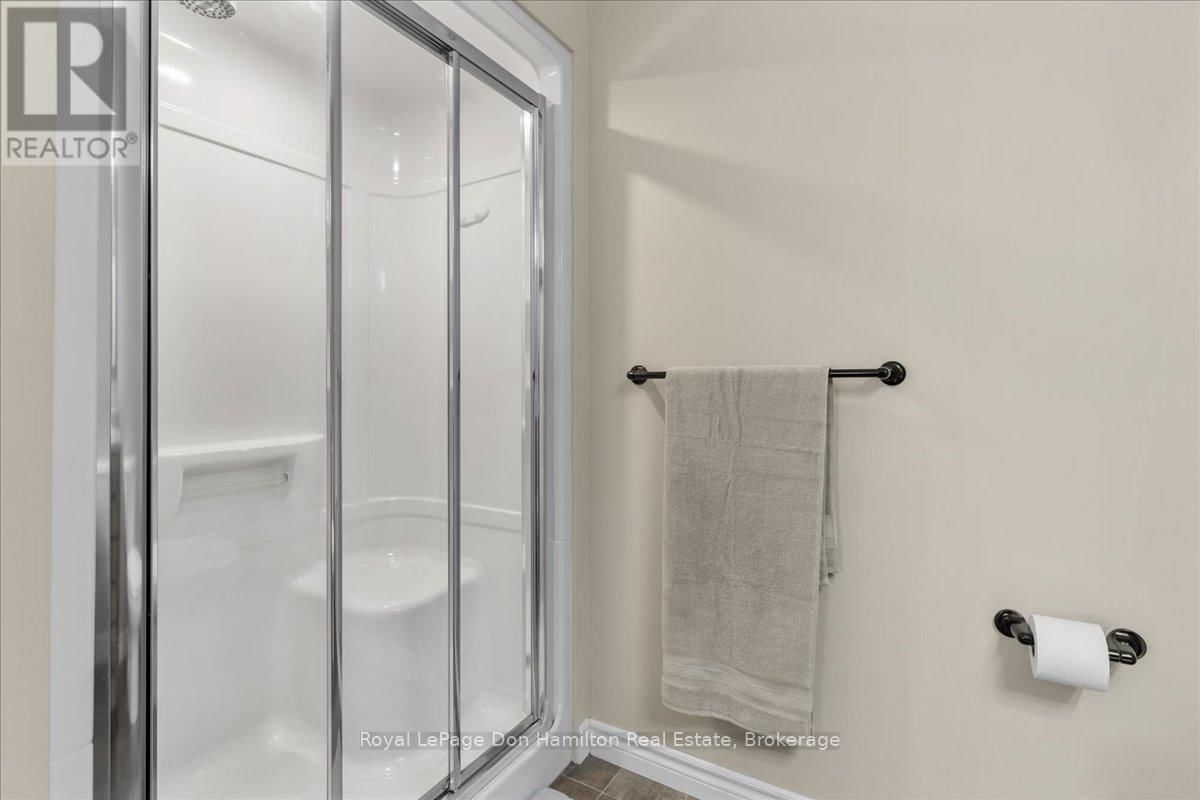 42 JOHN STREET Image 23