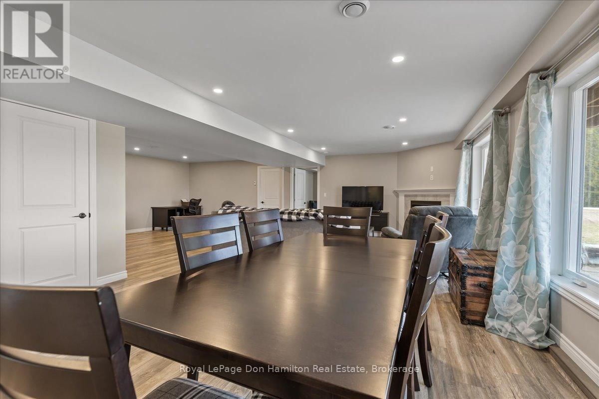 42 JOHN STREET Image 28