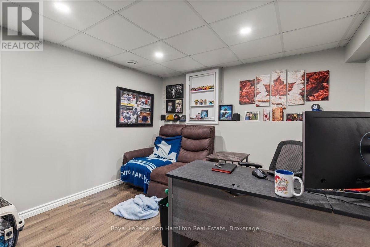 42 JOHN STREET Image 32
