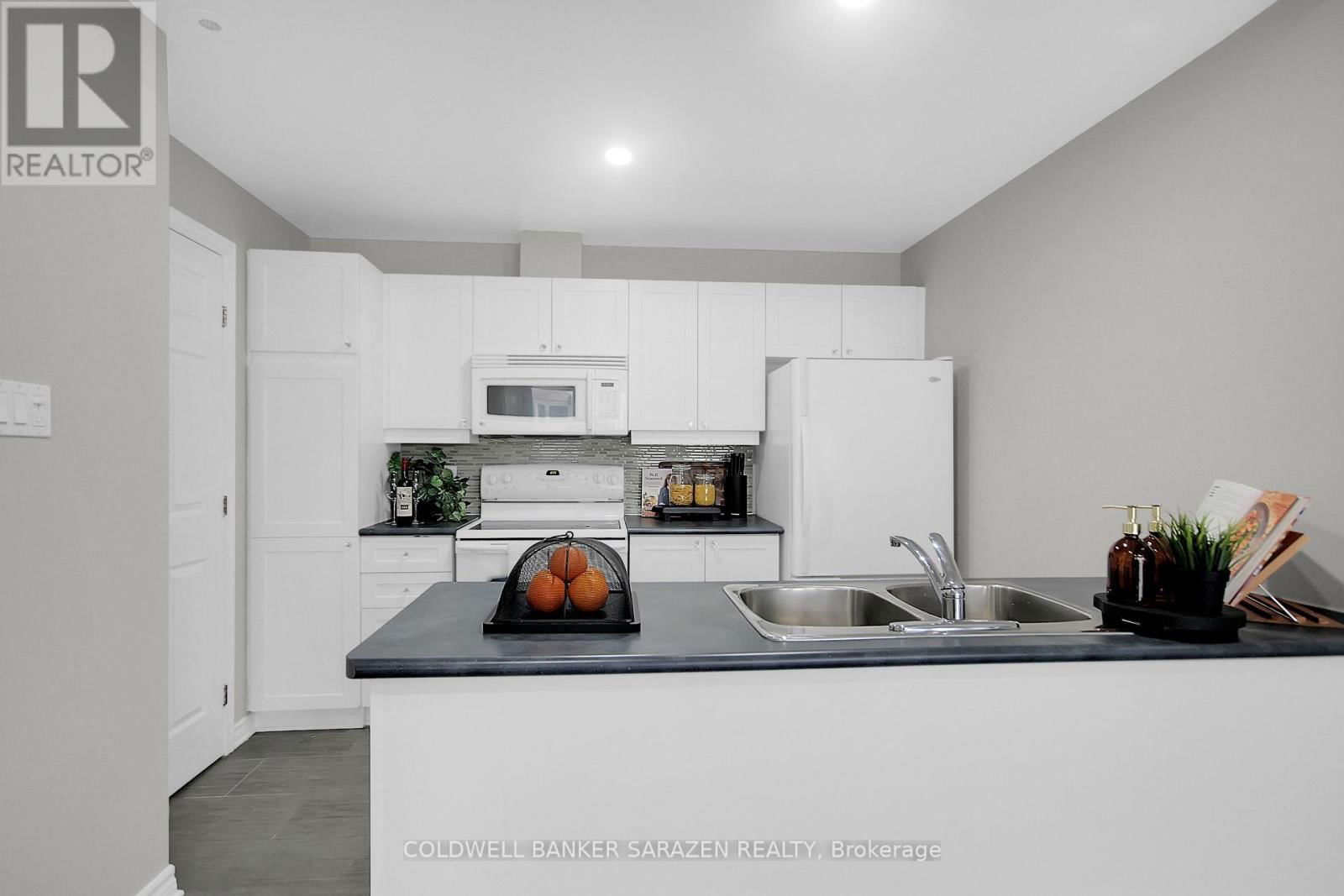F - 171 CRESTWAY DRIVE Image 16