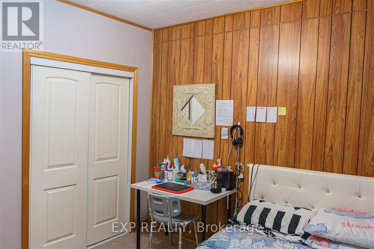 111 ALBERT STREET EAST Image 11