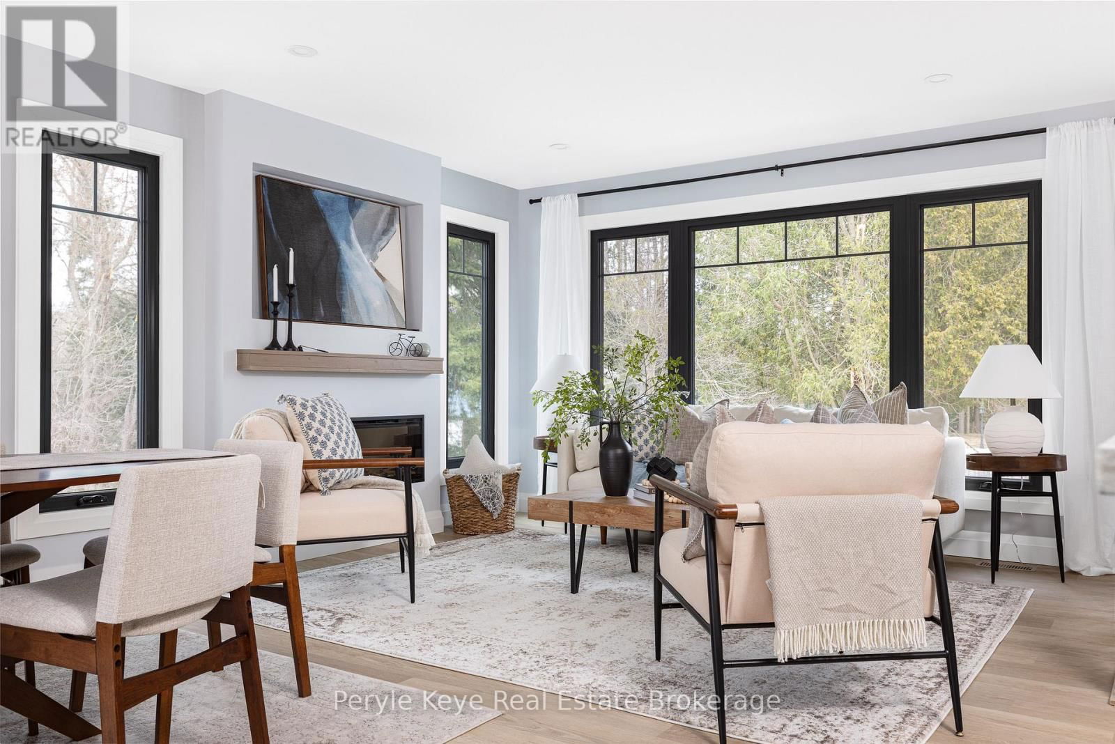 38 ANDREA DRIVE Image 13