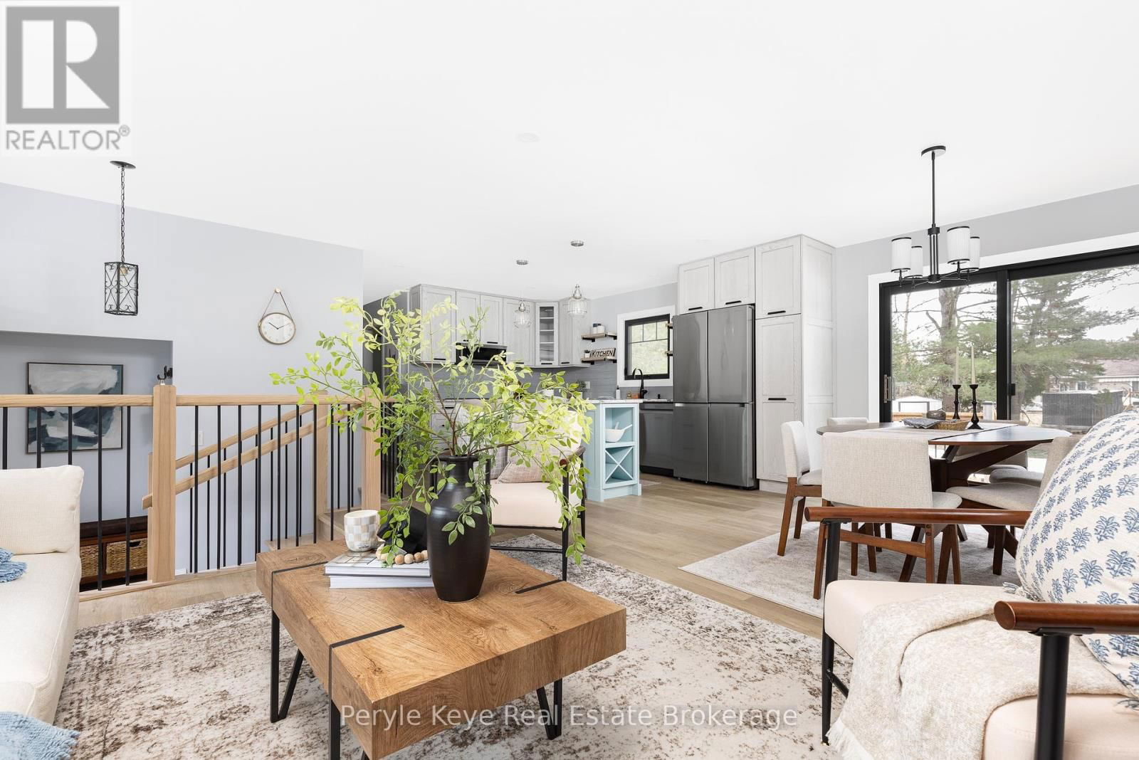 38 ANDREA DRIVE Image 16