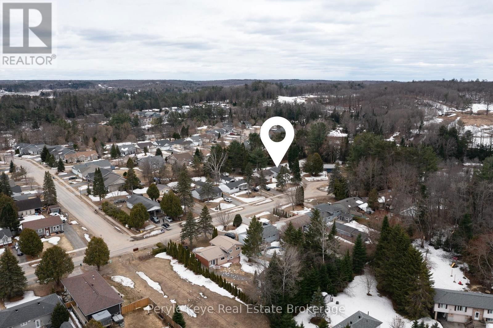38 ANDREA DRIVE Image 49