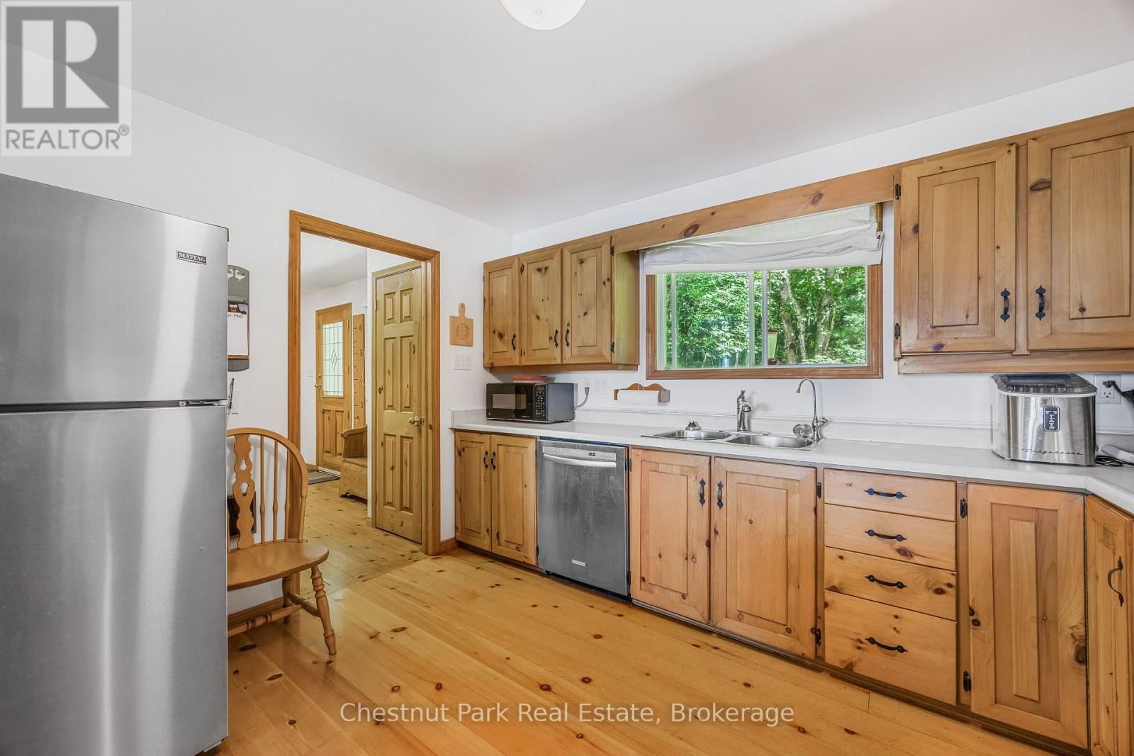 3 - 1251 BRACKENRIG ROAD NORTH Image 19