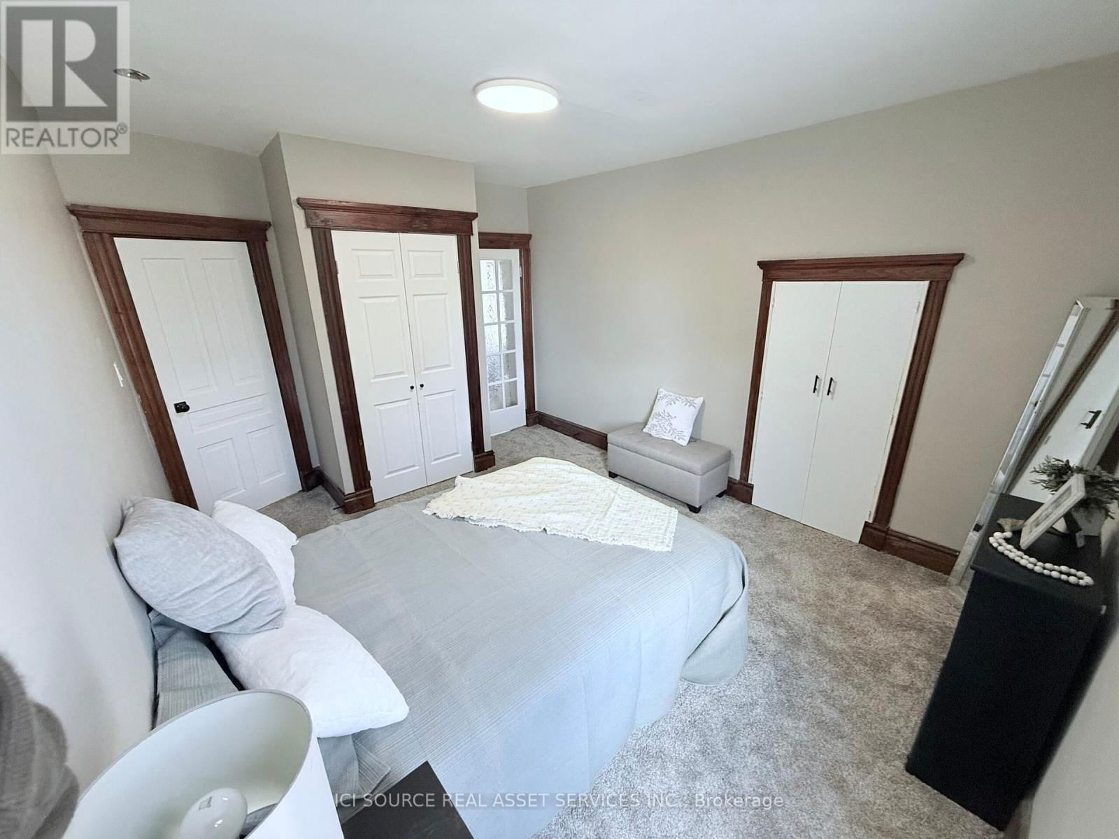 189 ROLPH STREET Image 16