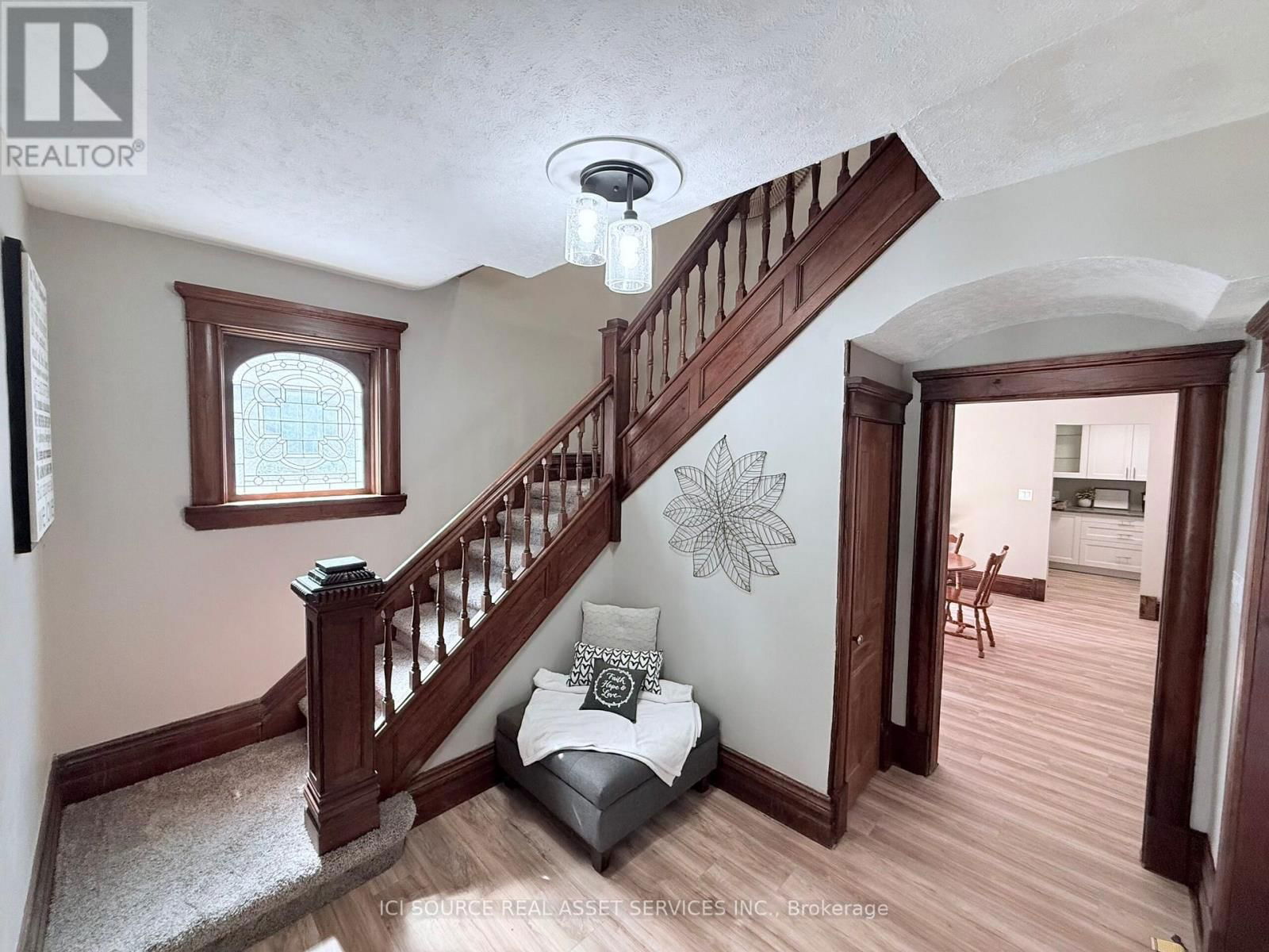 189 ROLPH STREET Image 2