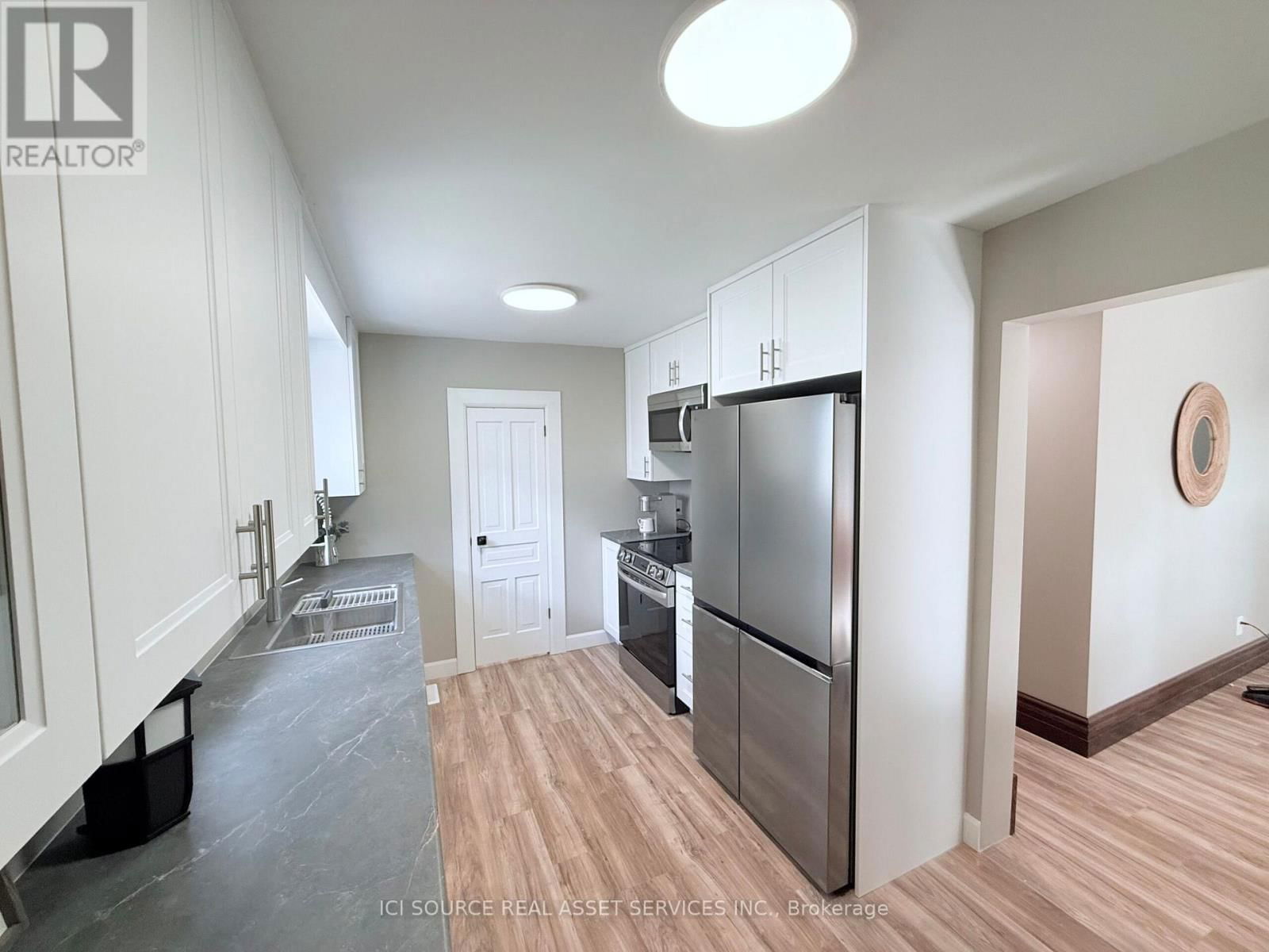 189 ROLPH STREET Image 9