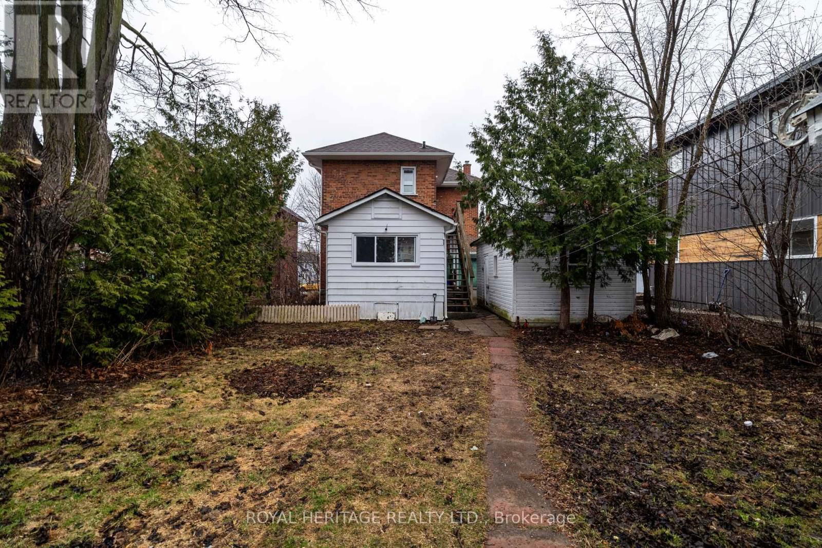 364 PARKHILL ROAD WEST Image 20