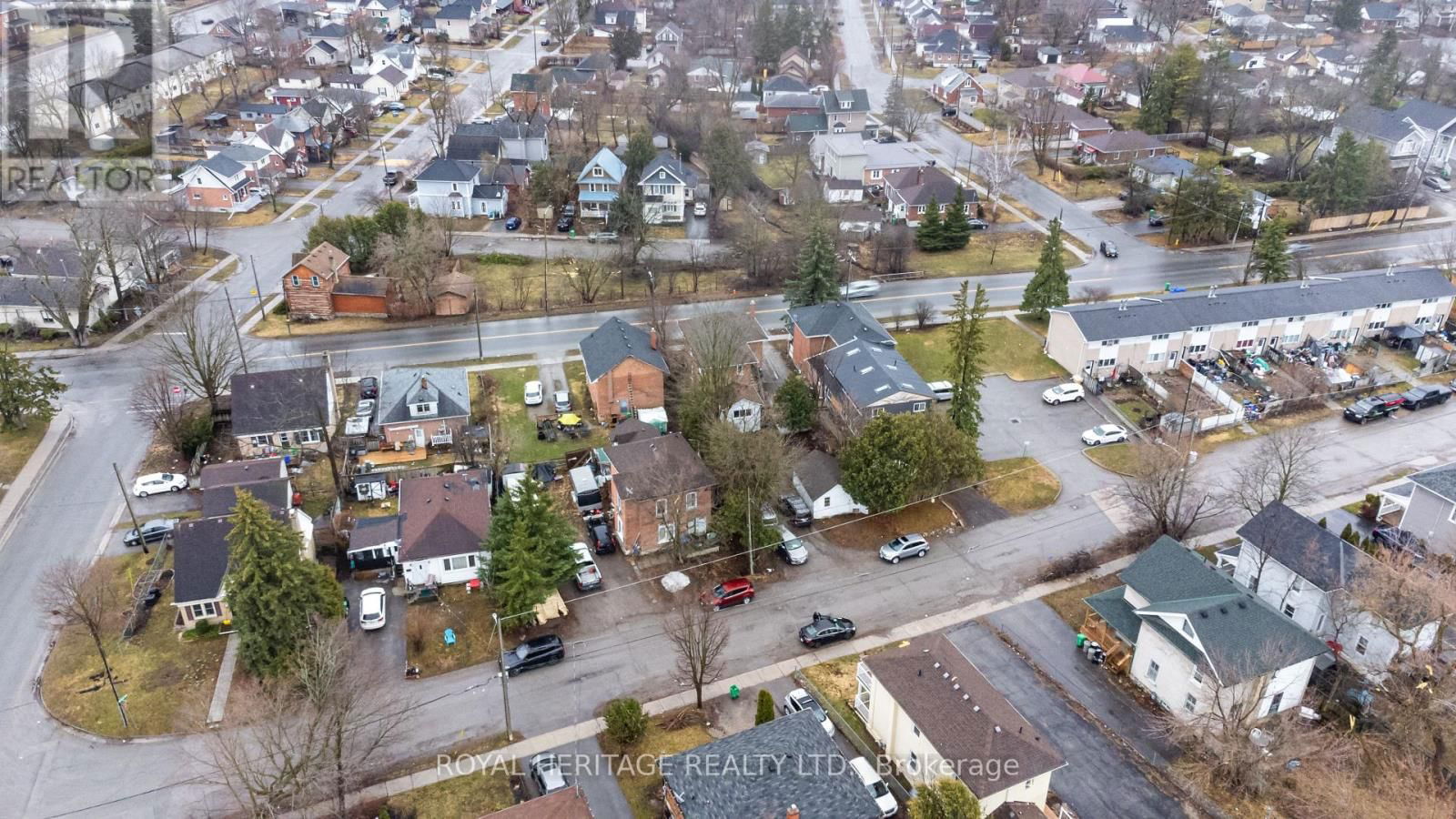 364 PARKHILL ROAD WEST Image 3