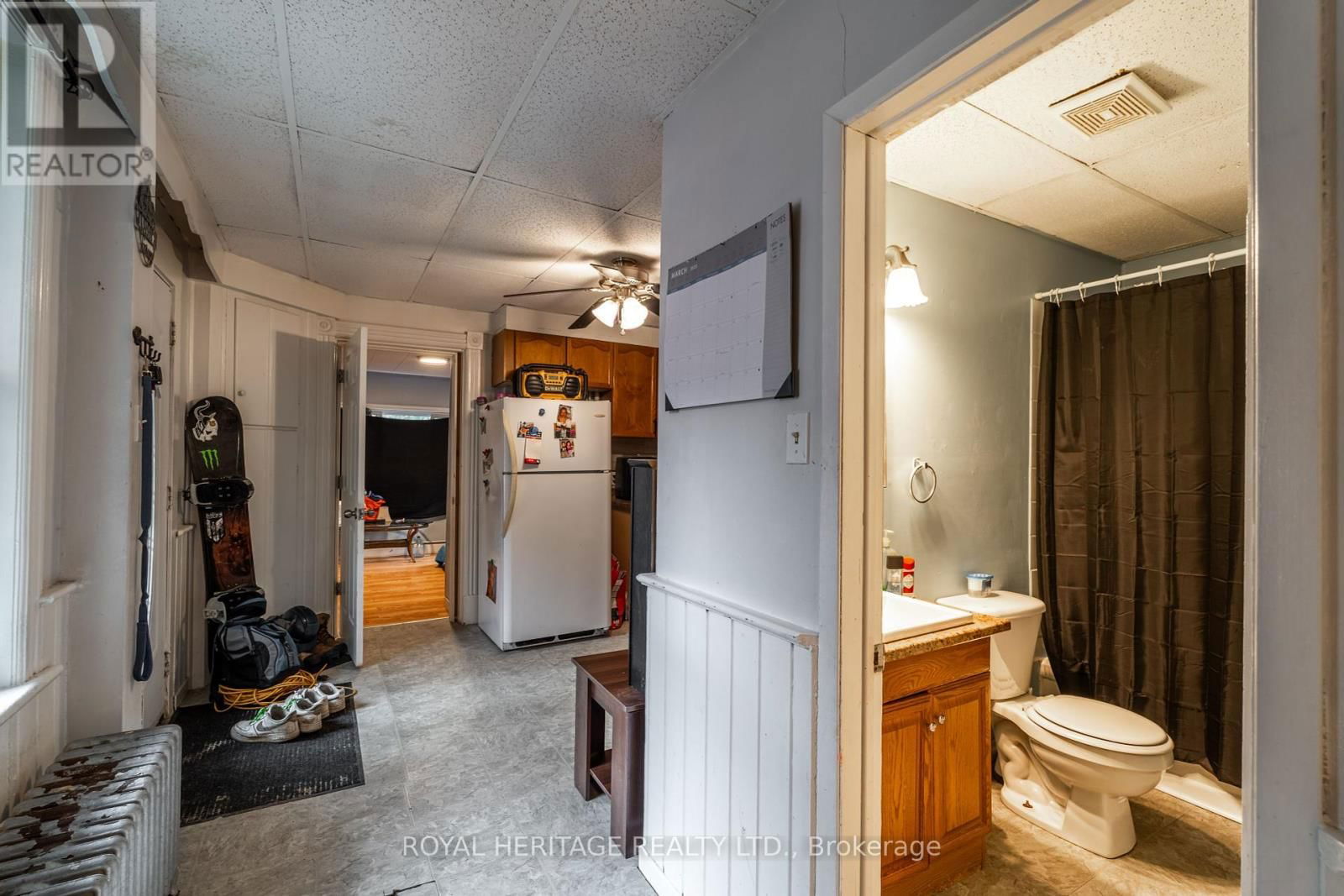 364 PARKHILL ROAD WEST Image 31