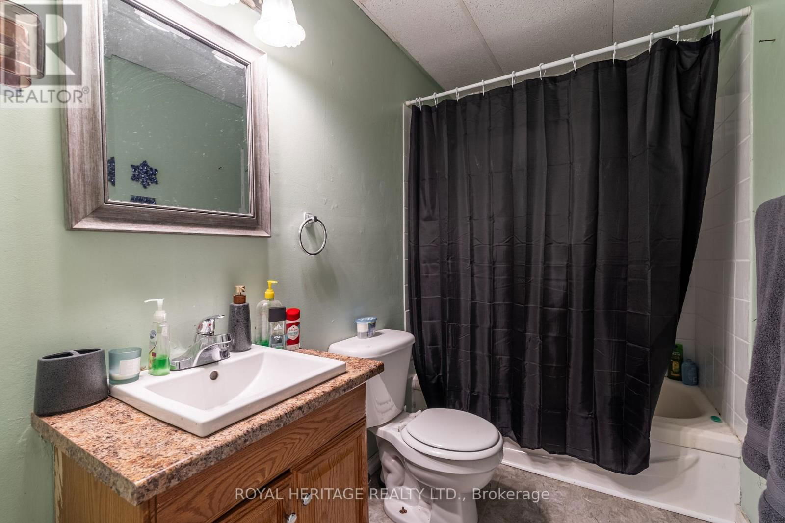 364 PARKHILL ROAD WEST Image 32