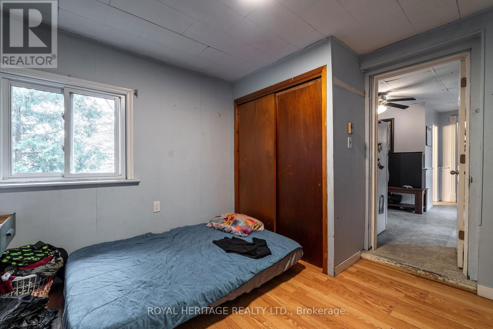 364 PARKHILL ROAD WEST Image 35