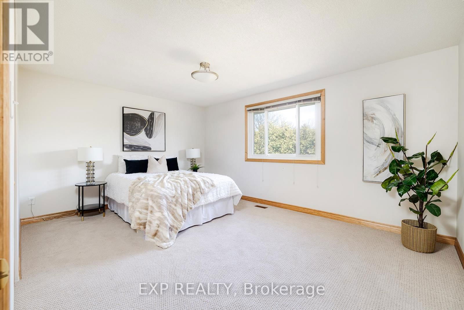 100 HADELAND AVENUE Image 10