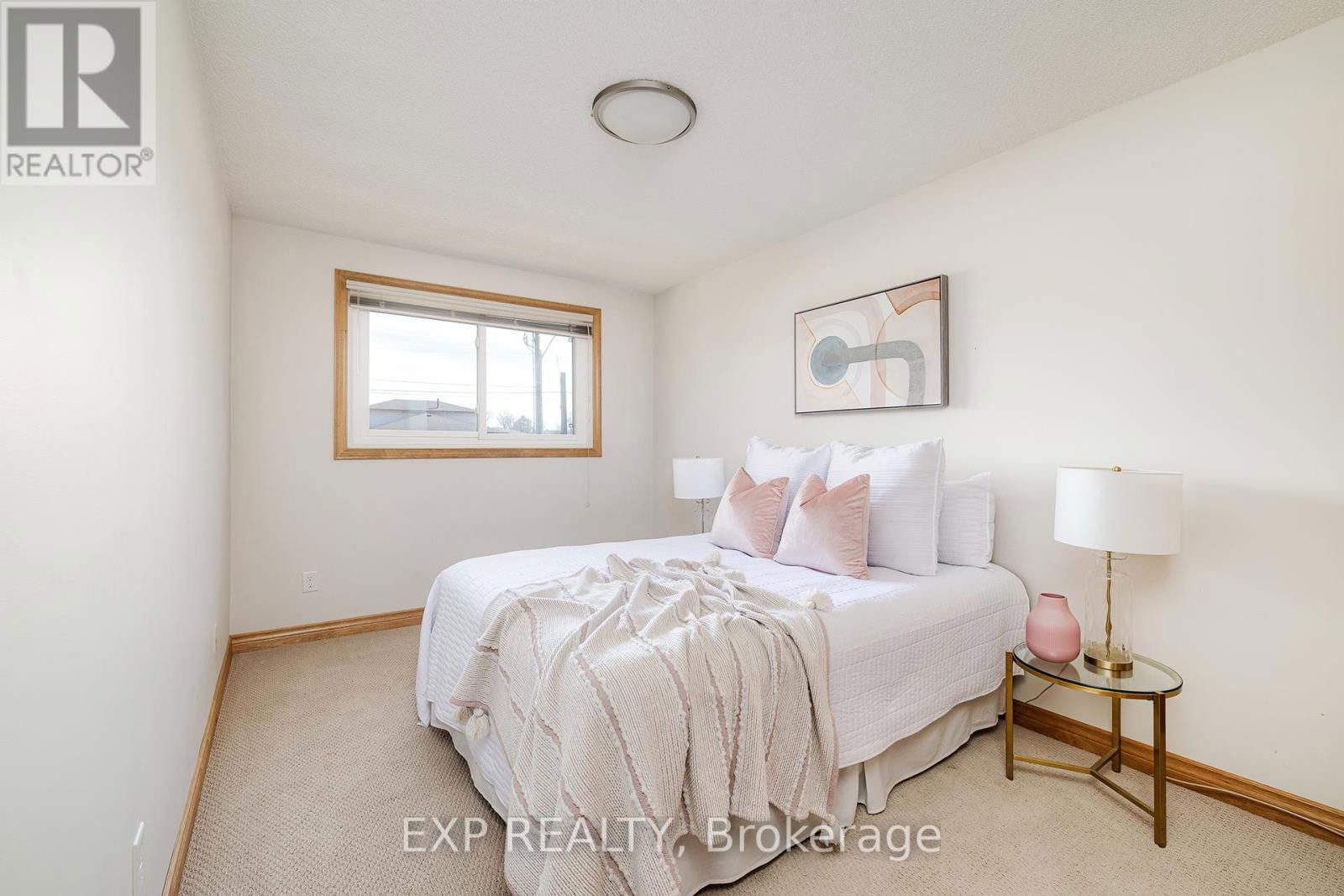 100 HADELAND AVENUE Image 13